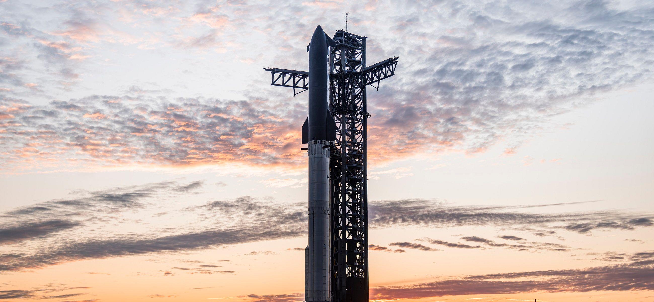 SpaceX Starship mất kiểm soát trong chuyến bay thử nghiệm thứ hai liên tiếp